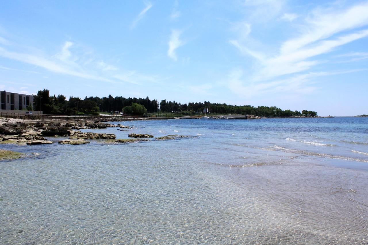 Apartments By The Sea Zambratija, Umag - 2557 Exterior photo