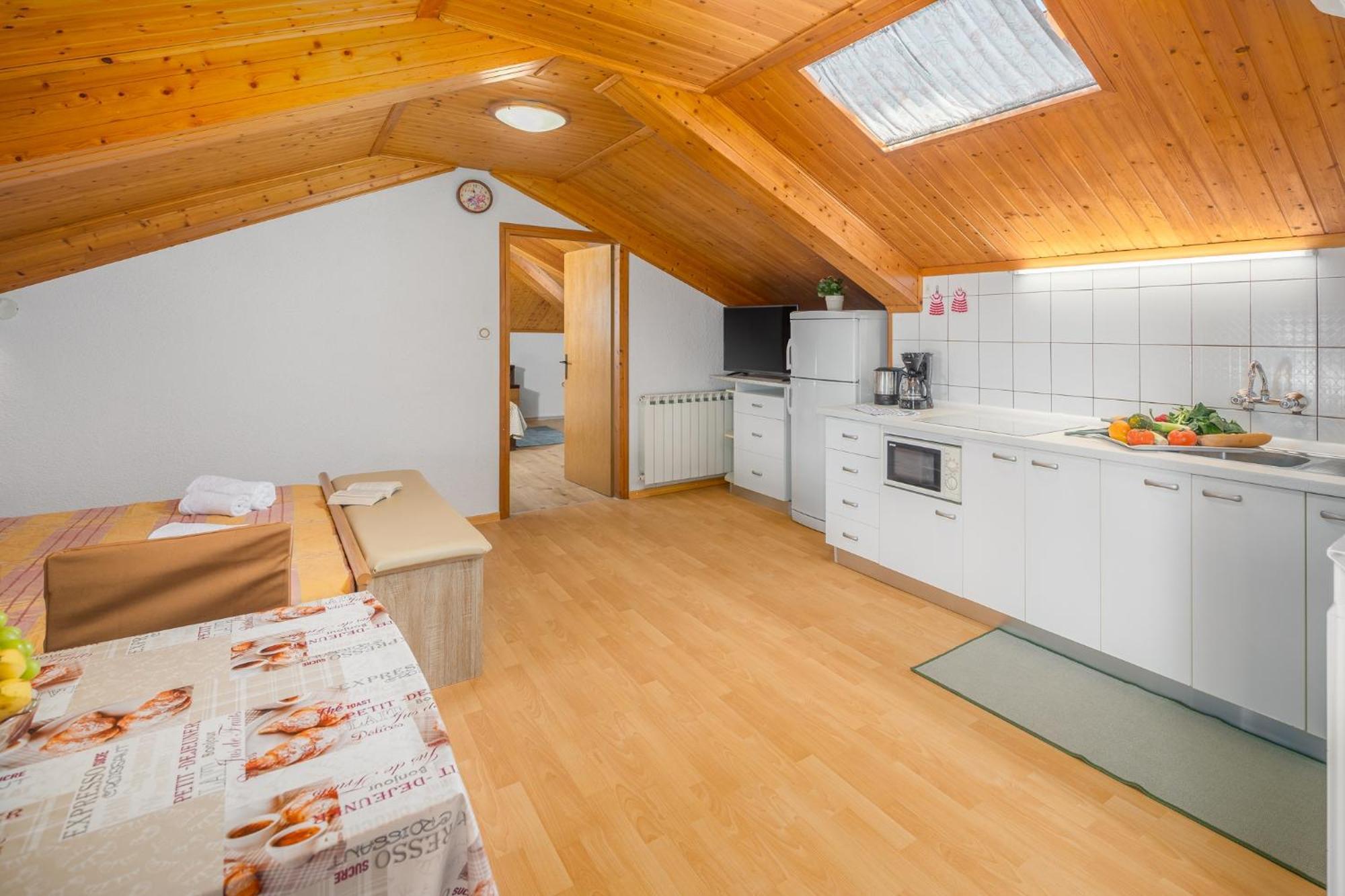 Apartments By The Sea Zambratija, Umag - 2557 Room photo